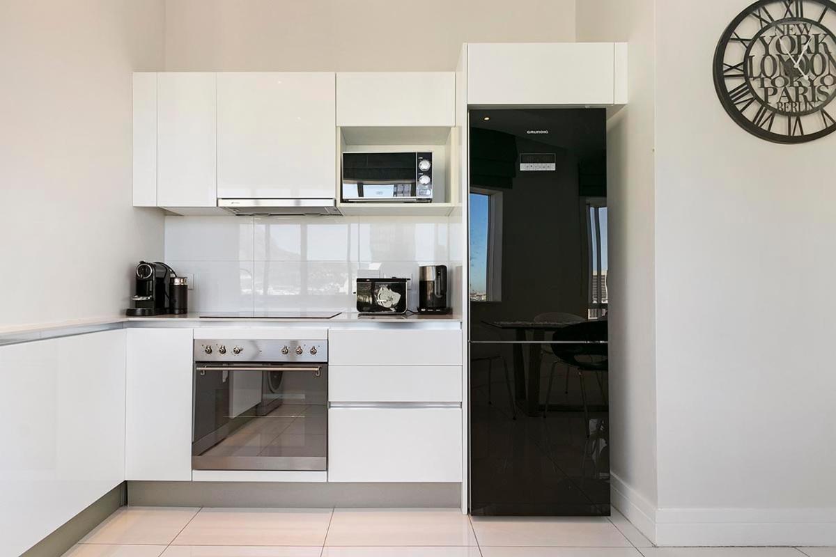 Stay In Luxury At Stonehill Place Cape Town Exterior foto